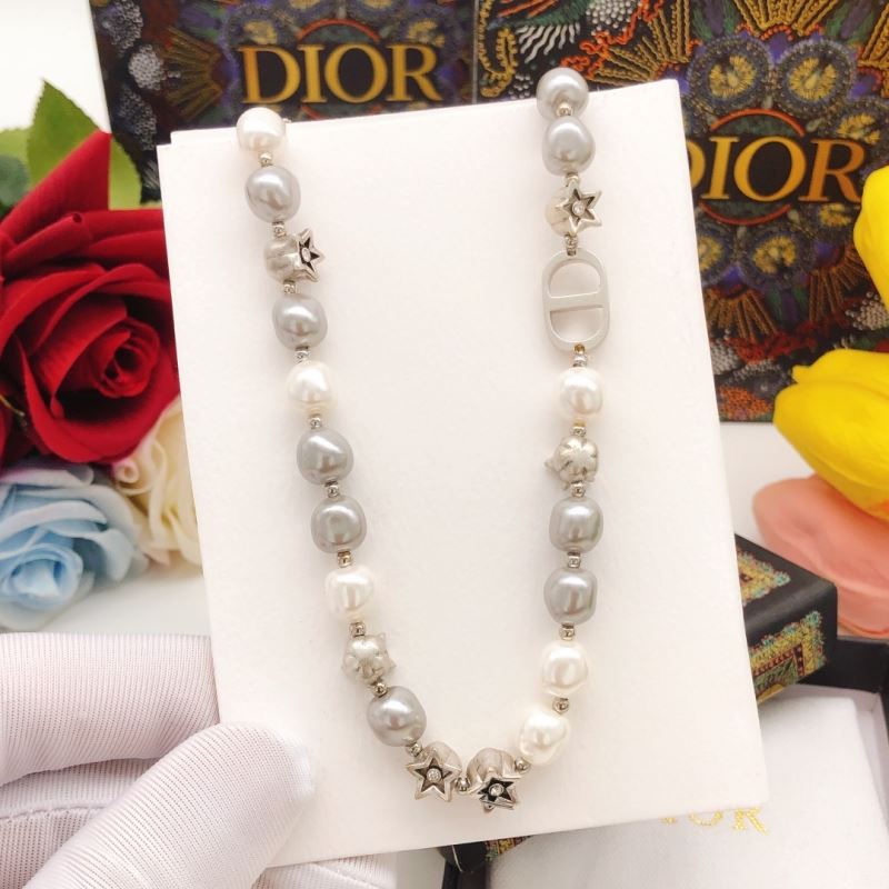 chr1st1an D10r necklaces